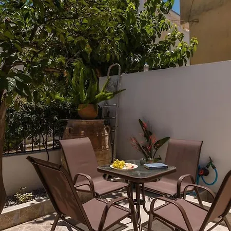 Holiday home Estia Cozy Apartment, Hersonisos *